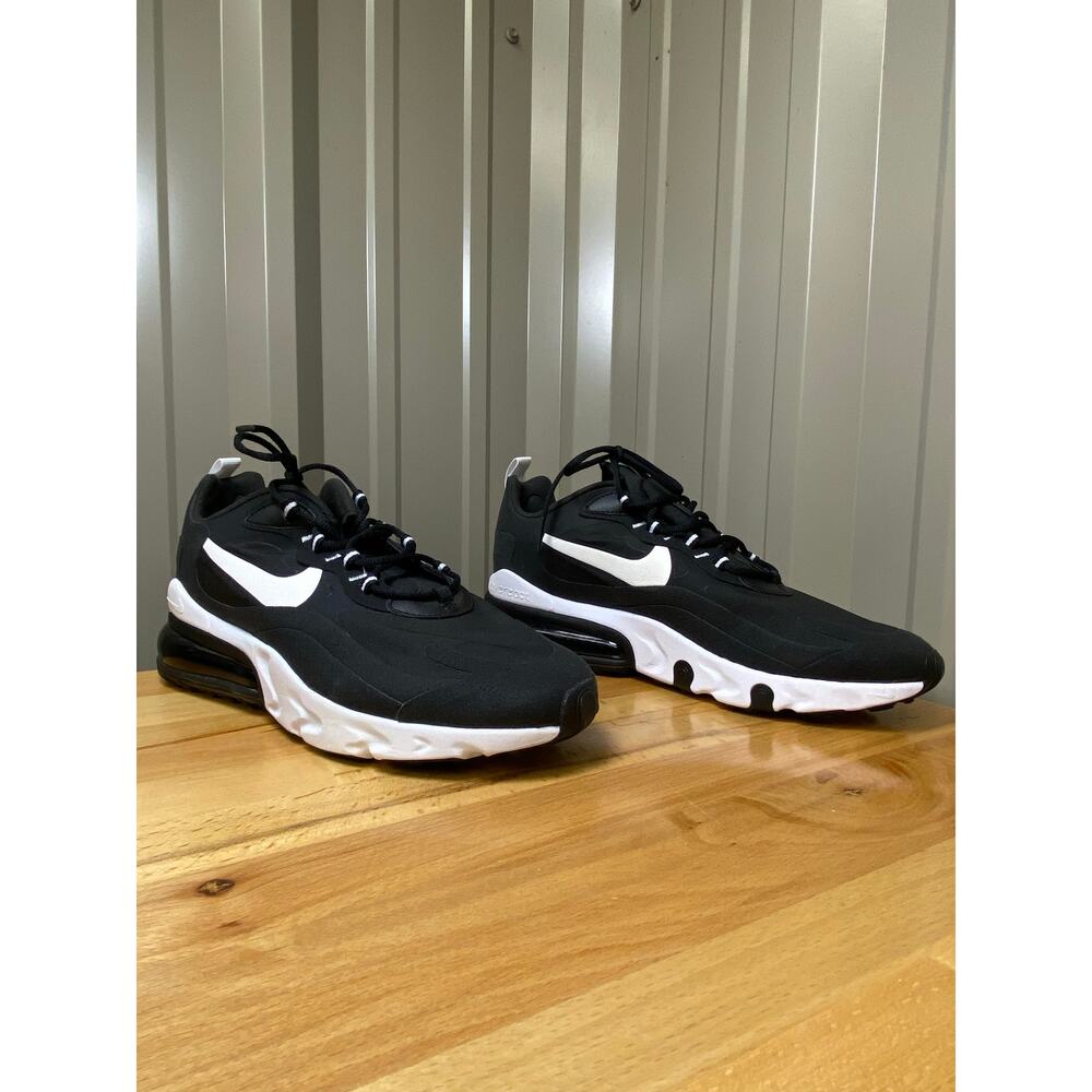 Nike Air Max 270 React Men's 10 Black / White CI3866 004